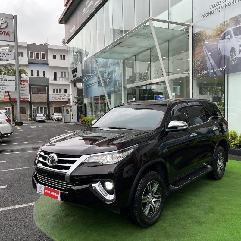 toyota fortuner 2.7v 4x2 số tự động giá tốt