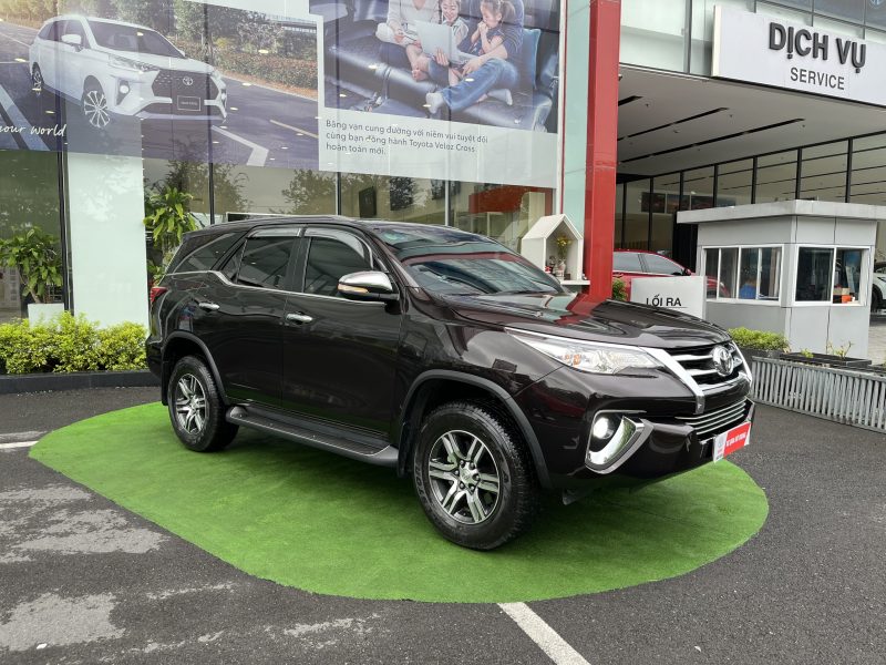 toyota fortuner 2.7v 4x2 số tự động giá tốt