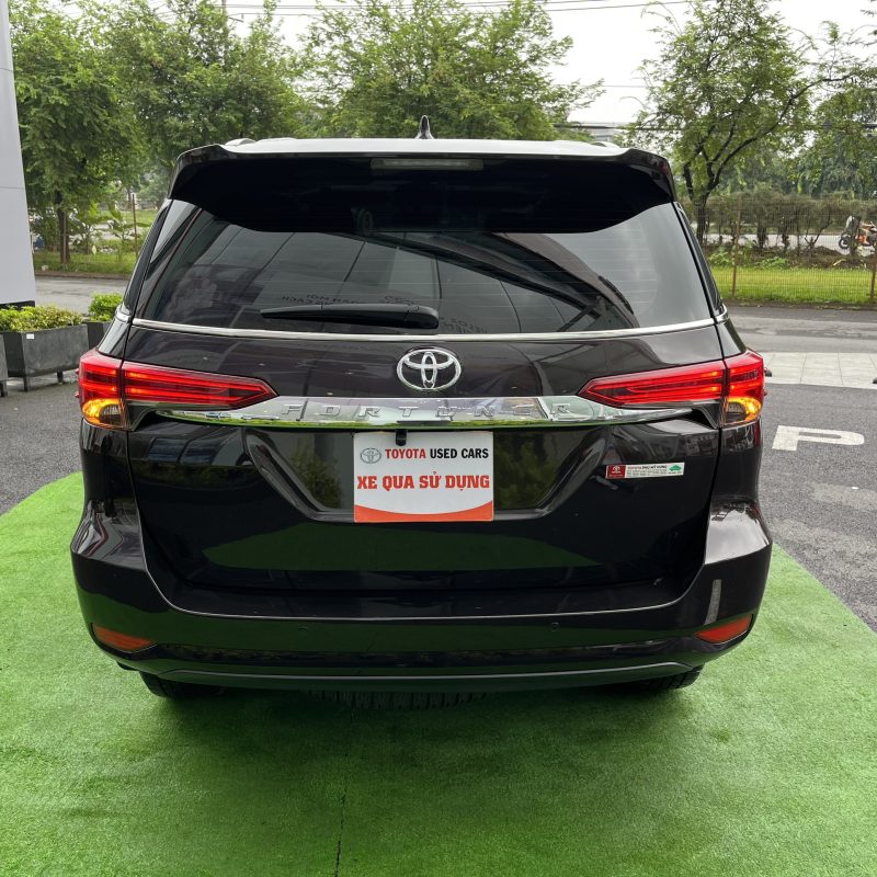 toyota fortuner 2.7v 4x2 số tự động giá tốt