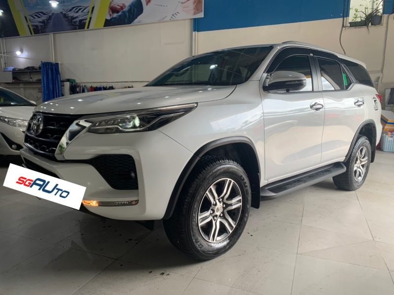 Toyota Fortuner dầu tự động 2021 giá tốt