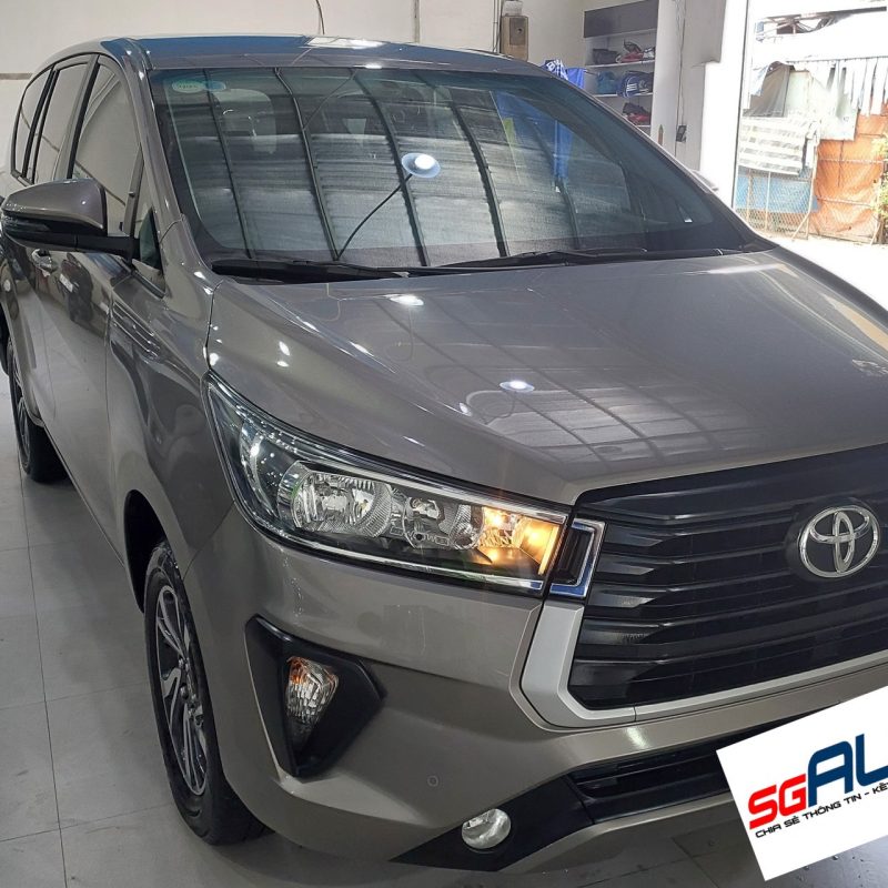 Toyota Innova số sàn cũ 2021 không tai nạn thủy kích, gia đình sử dụng