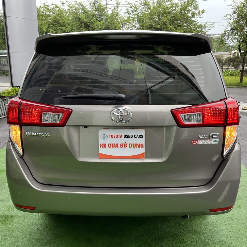 Toyota Innova E 2020 form mới giá tốt còn thương lượng