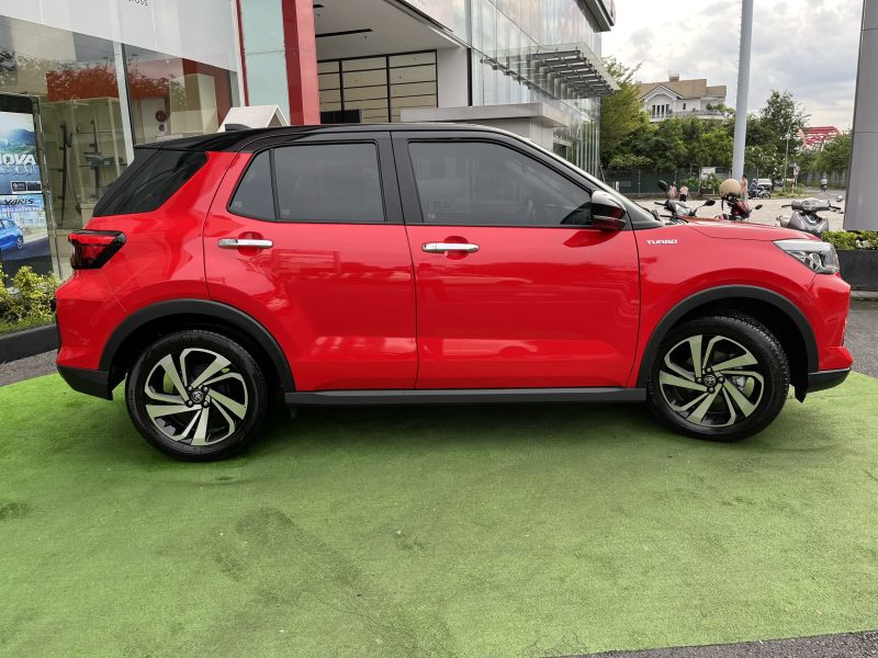 Toyota Raize 1.0 Turbo sản xuất 2022 siêu lướt