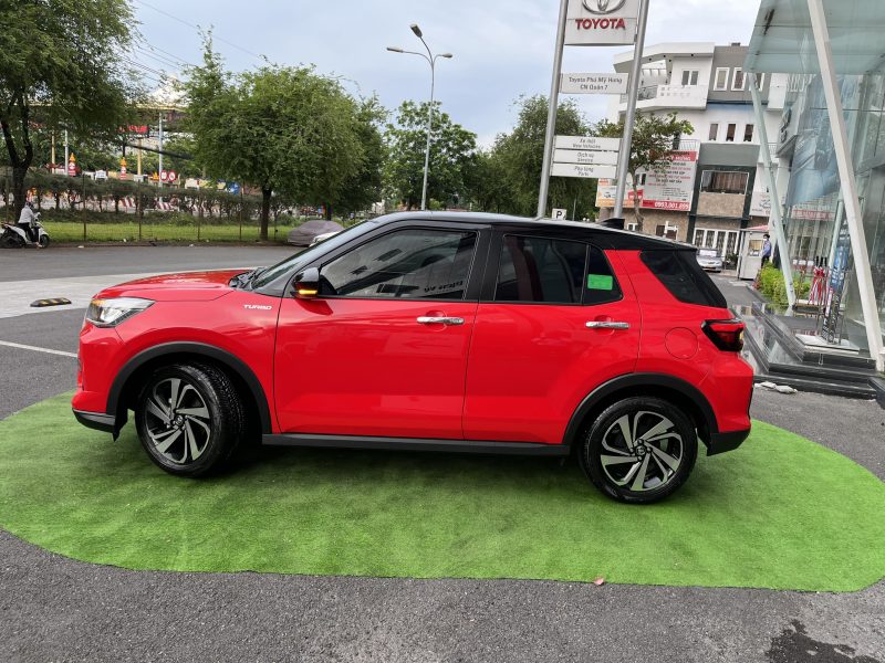 Toyota Raize 1.0 Turbo sản xuất 2022 siêu lướt