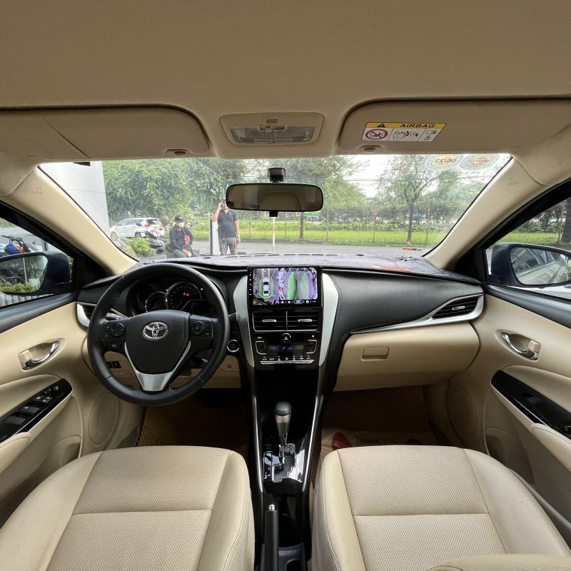 Toyota Vios G 2020 màu vàng cát giá tốt