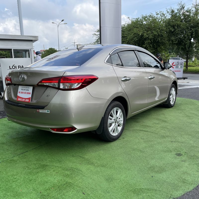Toyota Vios G 2020 màu vàng cát giá tốt