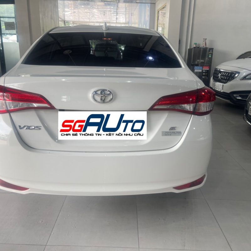 Toyota Vios E 2020 số sàn giá tốt