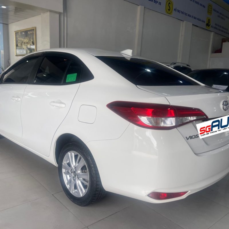 Toyota Vios E 2020 số sàn giá tốt