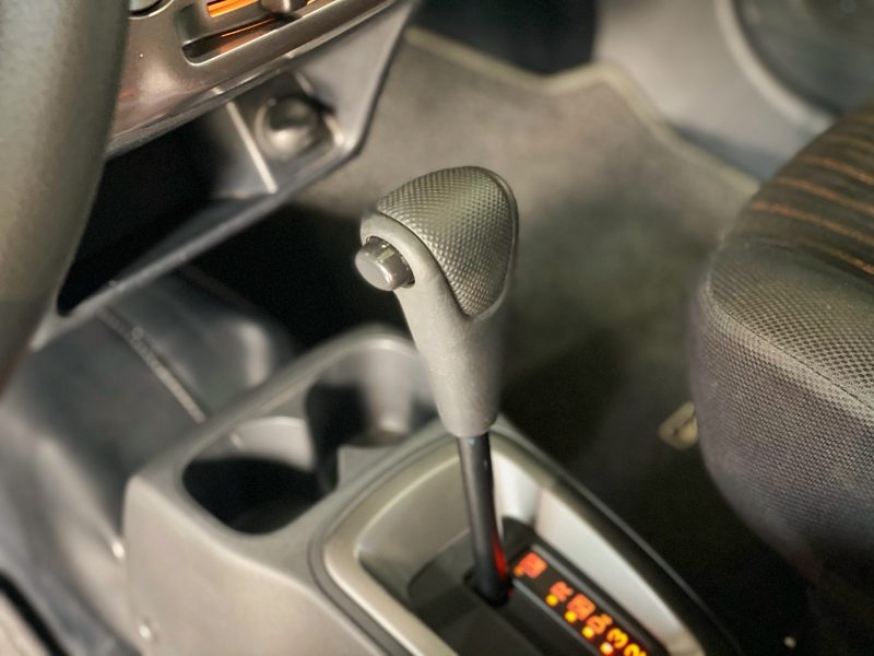 Toyota Wigo 1.2AT 2019 màu trắng xe gia đình giá tốt