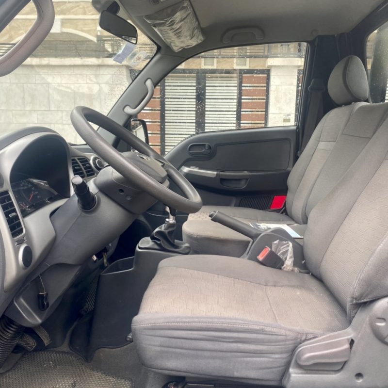 Xe tải Kia K250 tải trọng 1 tấn 490 ký đời 2019 siêu lướt giá tốt