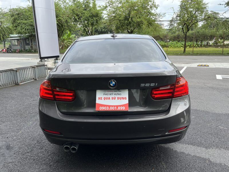 BMW 328i đời 2013 giá rẻ xe chất