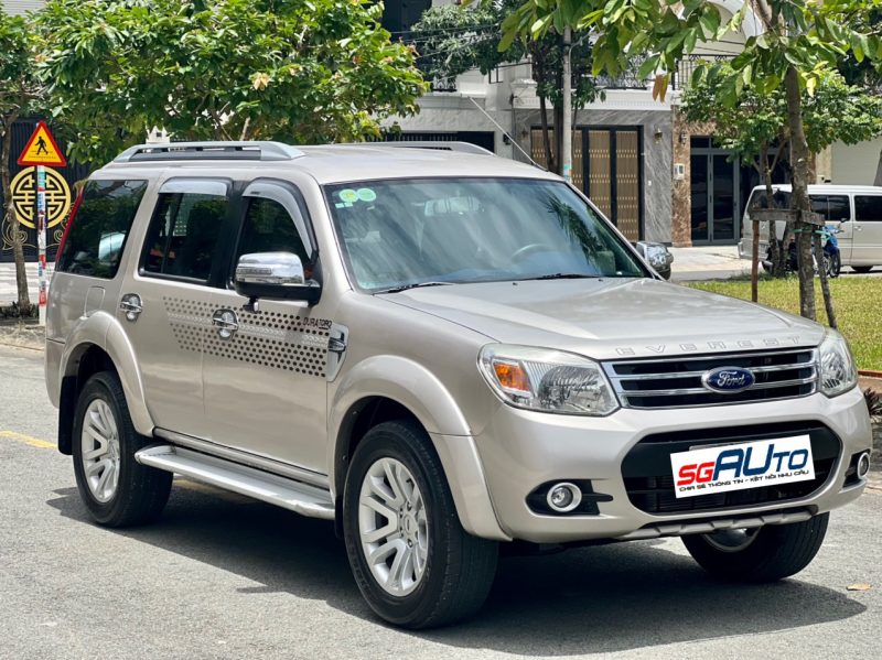 Ford Everest số tự động 2013 giá tốt