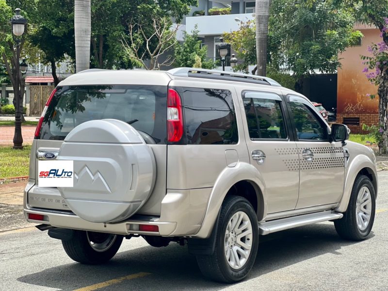 Ford Everest số tự động 2013 giá tốt