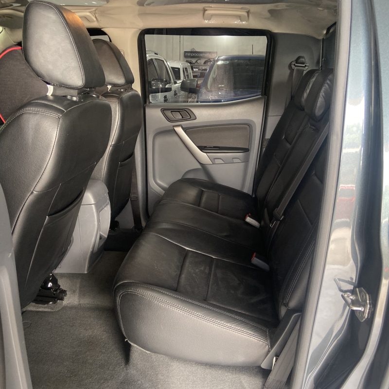Ford Ranger cũ 2015 số tự động 1 cầu siêu lướt