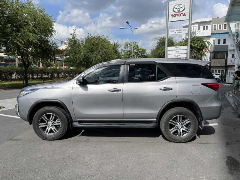 Fortuner máy xăng số tự động 2019 siêu lướt giá tốt