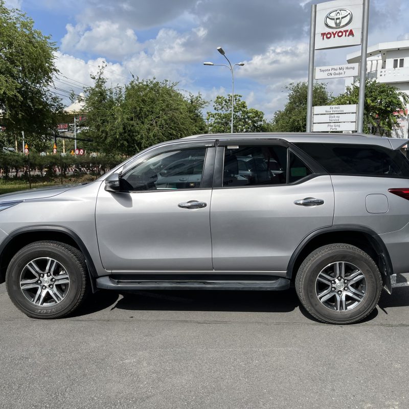 Fortuner máy xăng số tự động 2019 siêu lướt giá tốt