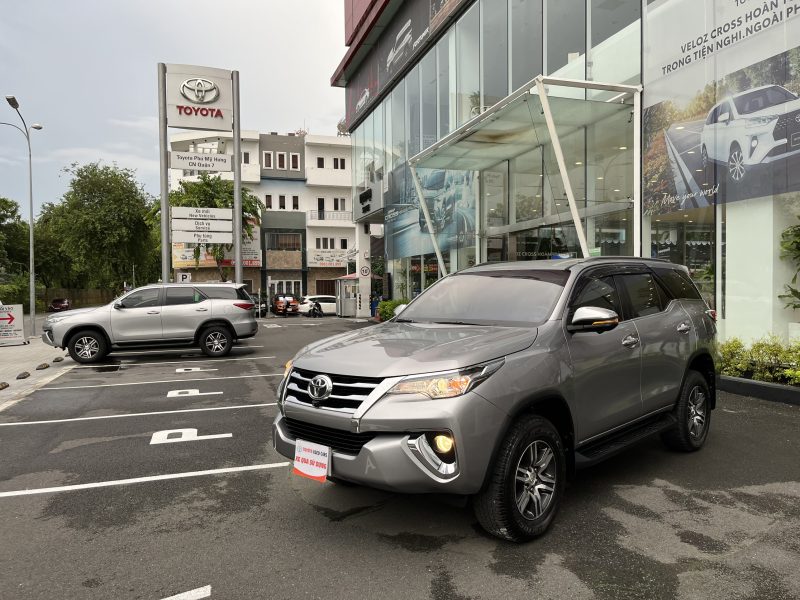 Toyota Fortuner máy dầu số tự động 2018 giá tốt