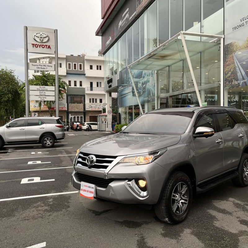 Toyota Fortuner máy dầu số tự động 2018 giá tốt