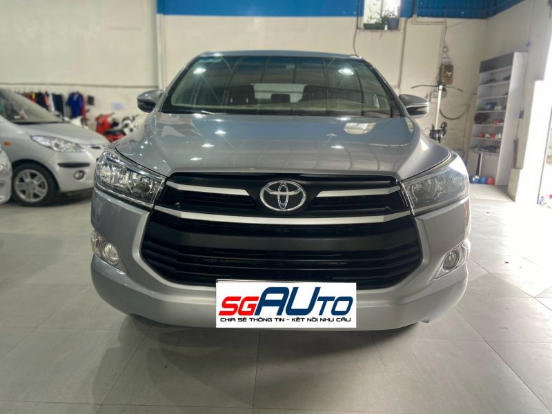 Toyota Innova số sàn 2018 giá tốt