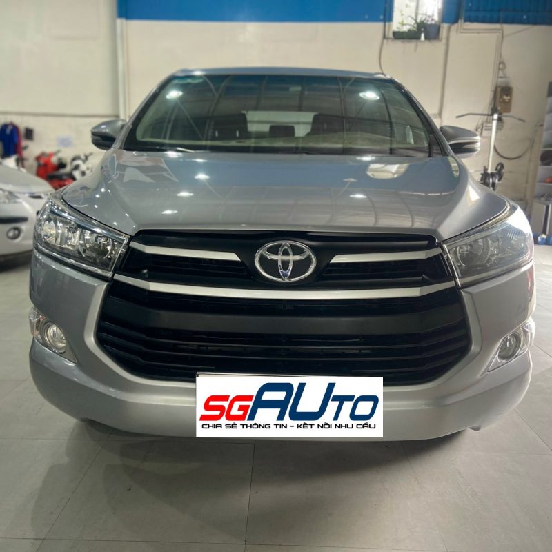 Toyota Innova số sàn 2018 giá tốt