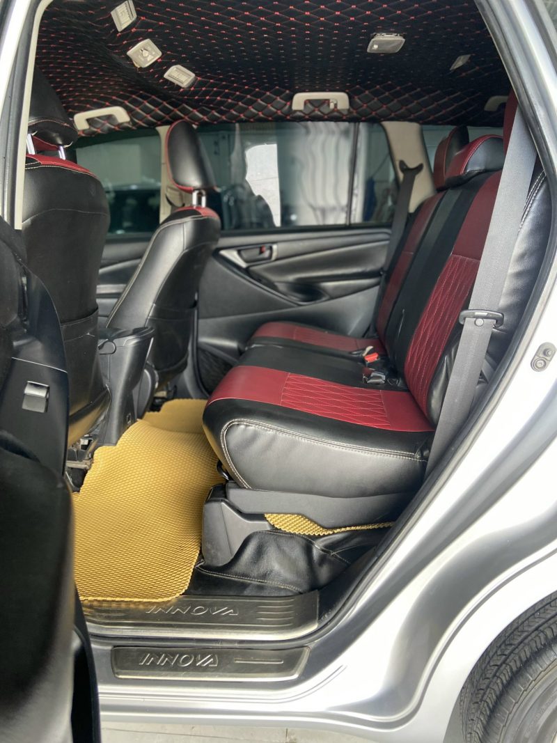 Toyota Innova số sàn 2018 giá tốt
