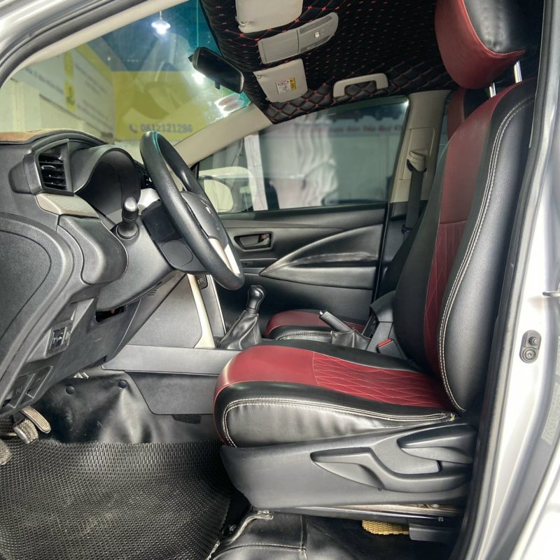 Toyota Innova số sàn 2018 giá tốt