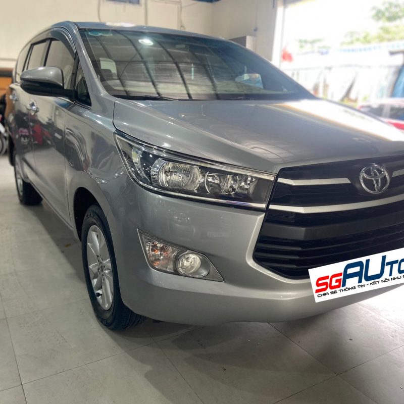 Toyota Innova số sàn 2018 giá tốt