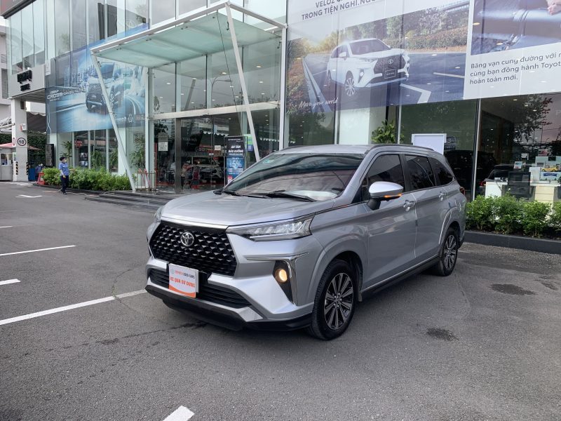 Toyota Veloz Cross 1.5 CVT siêu lướt giá tốt