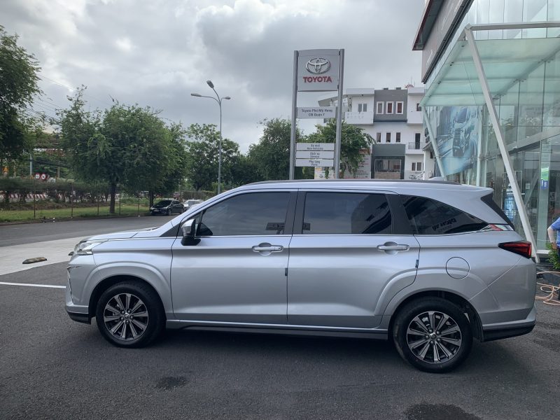 Toyota Veloz Cross 1.5 CVT siêu lướt giá tốt