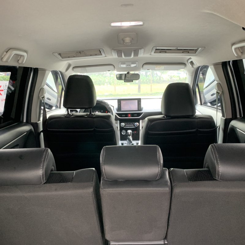 Toyota Veloz Cross 1.5 CVT siêu lướt giá tốt