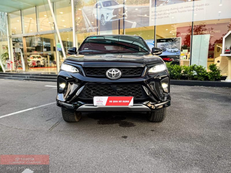 Toyota Legender 2.4AT 1 cầu đời 2021 giá tốt
