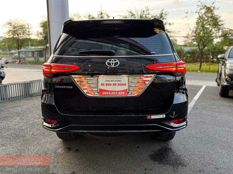 Toyota Legender 2.4AT 1 cầu đời 2021 giá tốt