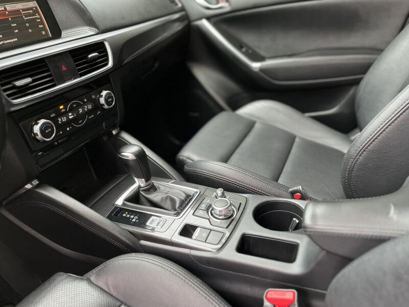 Mazda CX5 2.5AT sản xuất 2016 màu trắng