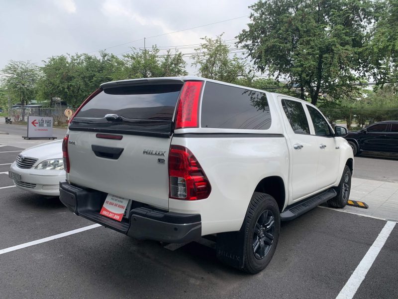 Hilux 2.4 số tự động cũ 2021 giá tốt