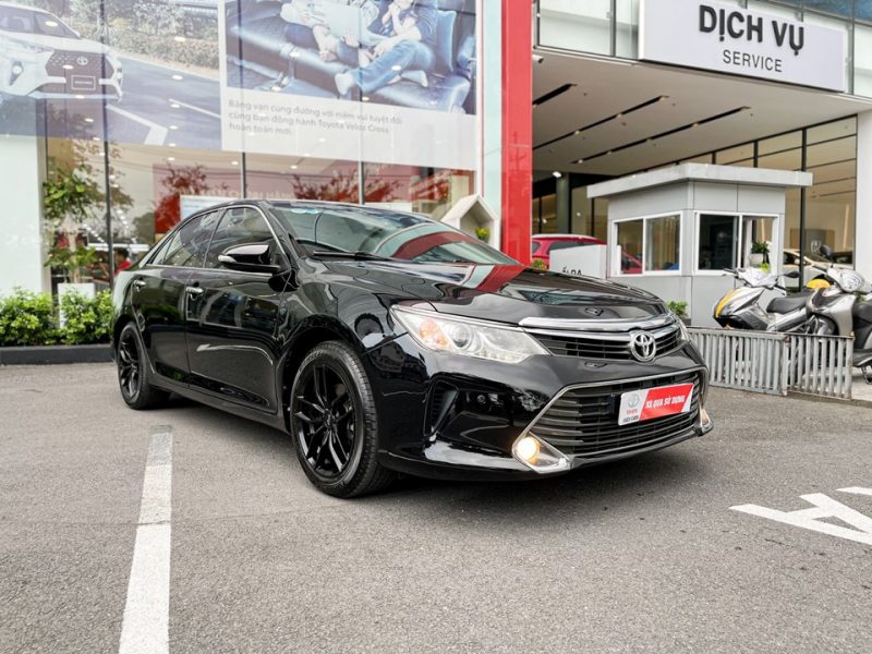 Toyota Camry 2.5Q 2016 - xe gia đình giá tốt