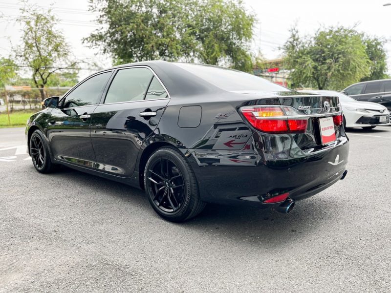 Toyota Camry 2.5Q 2016 - xe gia đình giá tốt