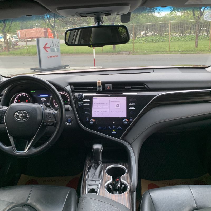 Camry 2.5Q 2019 đi 62.000km giá cực tốt