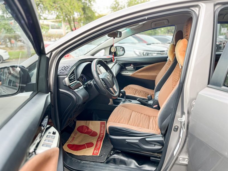 Toyota Innova 2.0G đời 2019 giá tốt