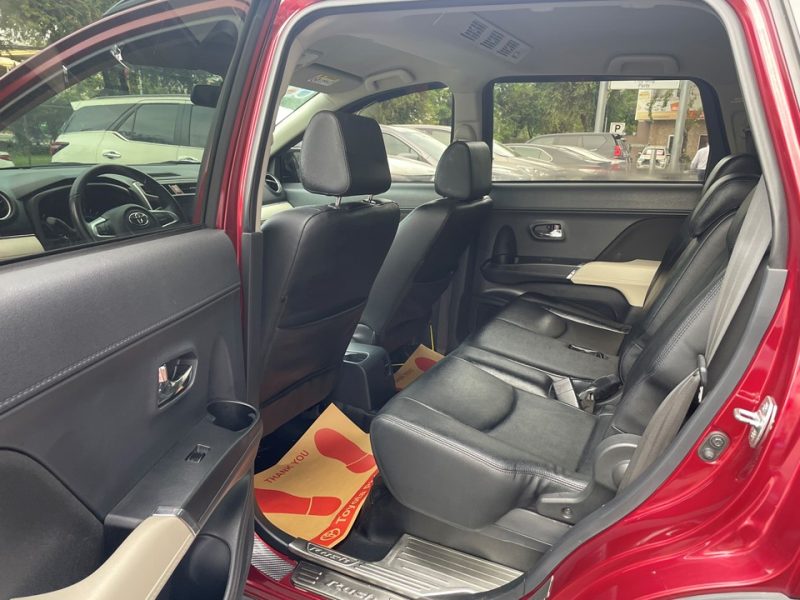 Toyota Rush số tự động 2019 xe gia đình sử dụng
