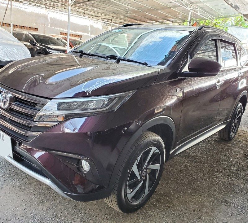 Bán xe Toyota Rush máy xăng đời 2021 giá tốt