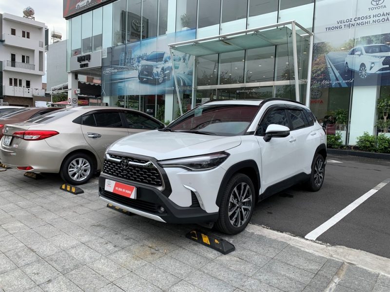 Toyota Corolla Cross 1.8V 2022 siêu lướt