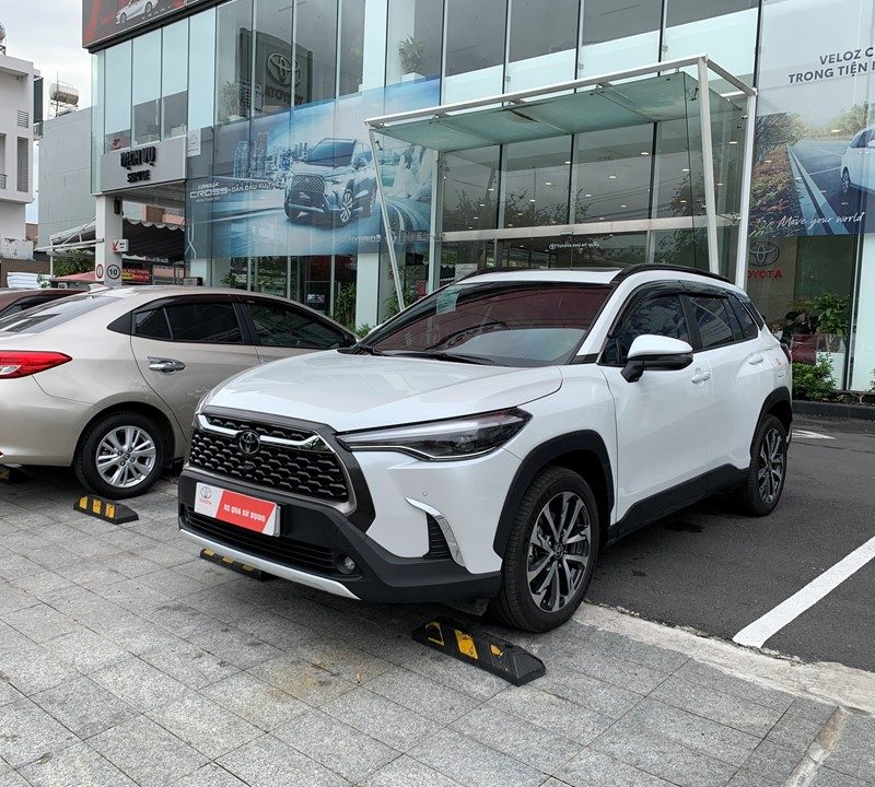 Toyota Corolla Cross 1.8V 2022 siêu lướt