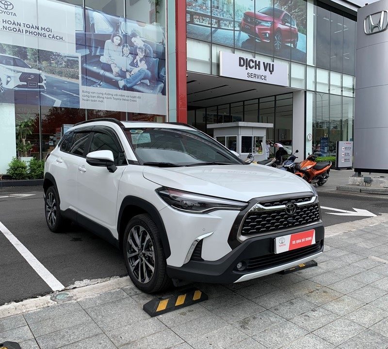 Toyota Corolla Cross 1.8V 2022 siêu lướt