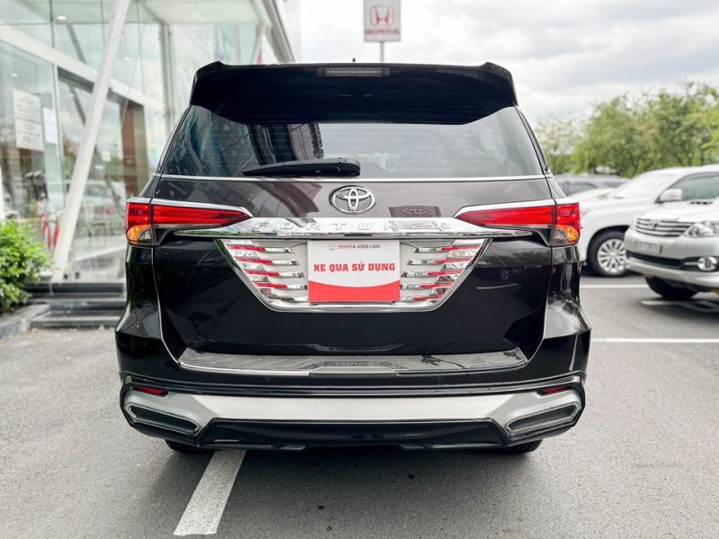 Toyota Fortuner máy dầu 2 cầu số tự động 2018 giá tốt