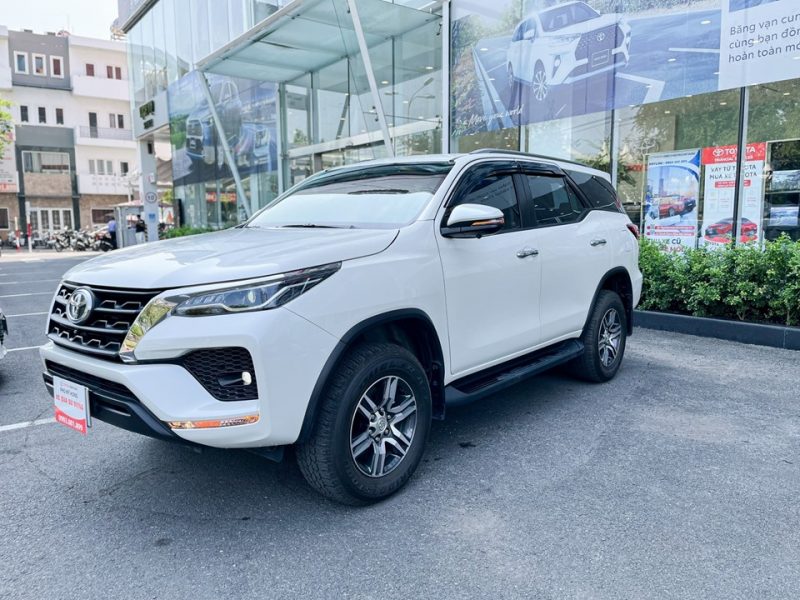Toyota Fortuner 2.4AT cũ 2020 giá tốt