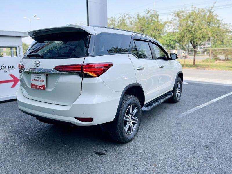 Toyota Fortuner 2.4AT cũ 2020 giá tốt