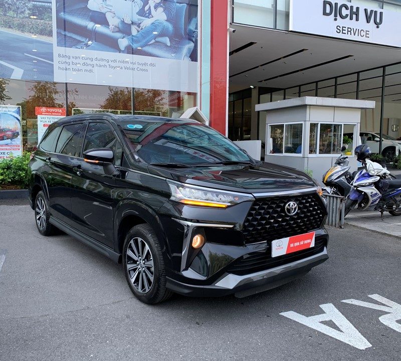 Toyota Veloz Cross 2022 siêu lướt giá tốt
