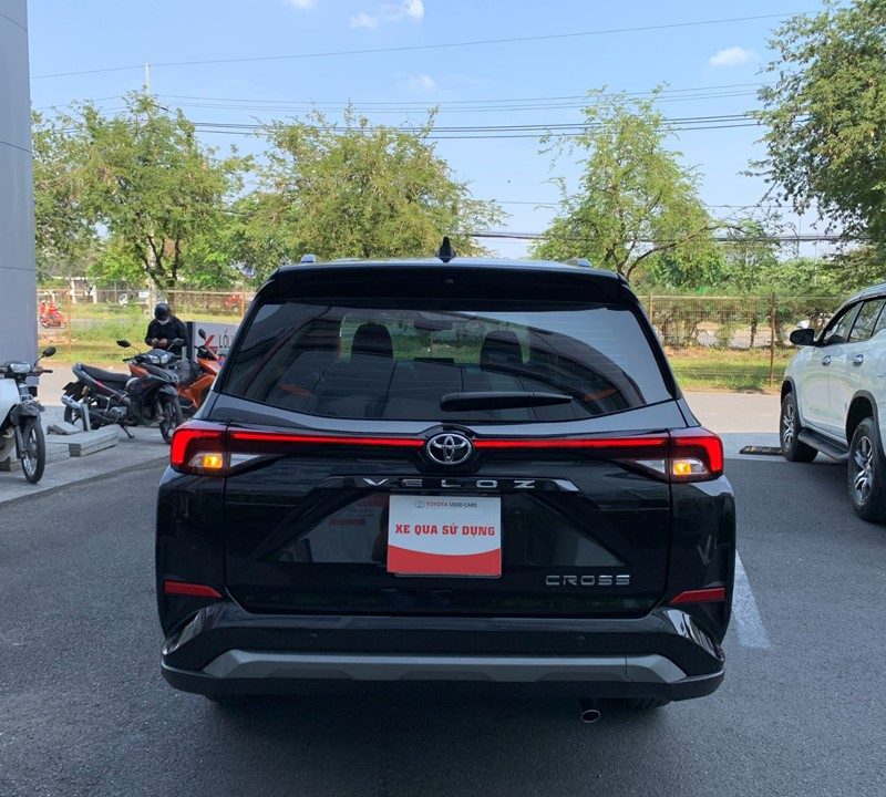 Toyota Veloz Cross 2022 siêu lướt giá tốt