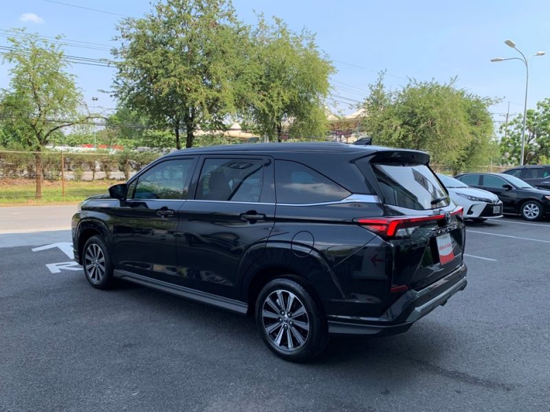 Toyota Veloz Cross 2022 siêu lướt giá tốt