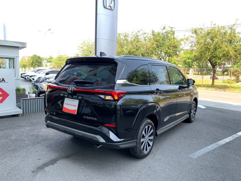 Toyota Veloz Cross 2022 siêu lướt giá tốt